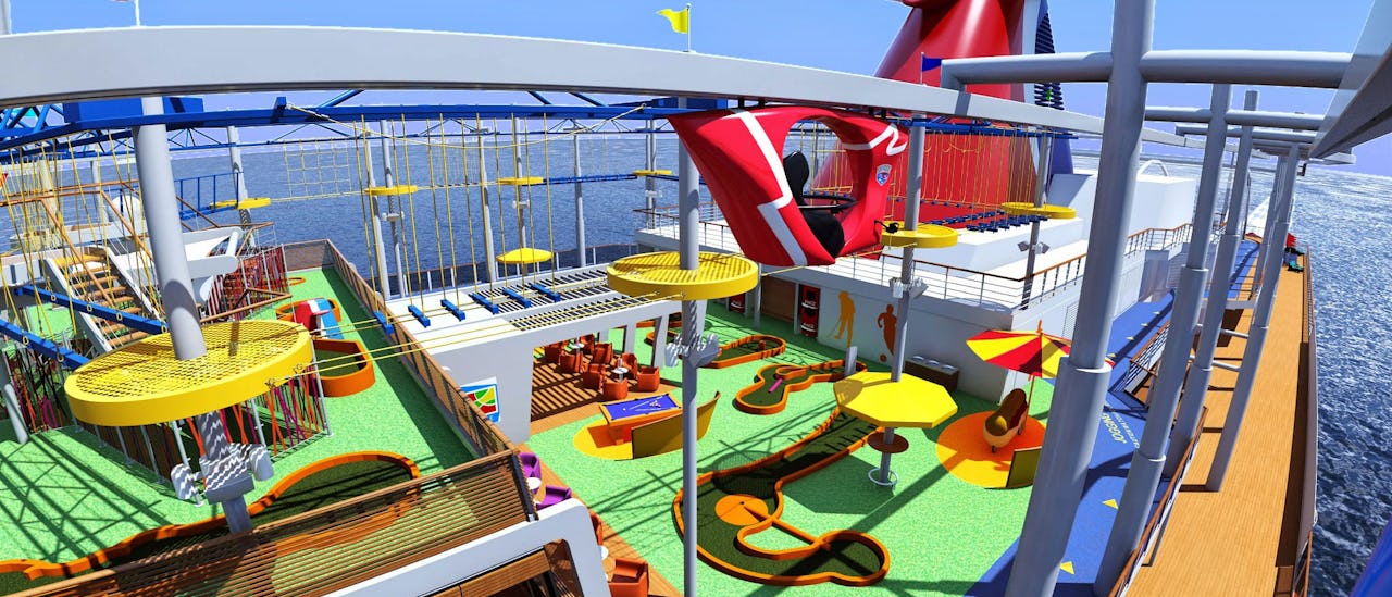 Skyride Àr en trampdriven farkost som löper lÀngs sports- & aktivitetsdÀcket