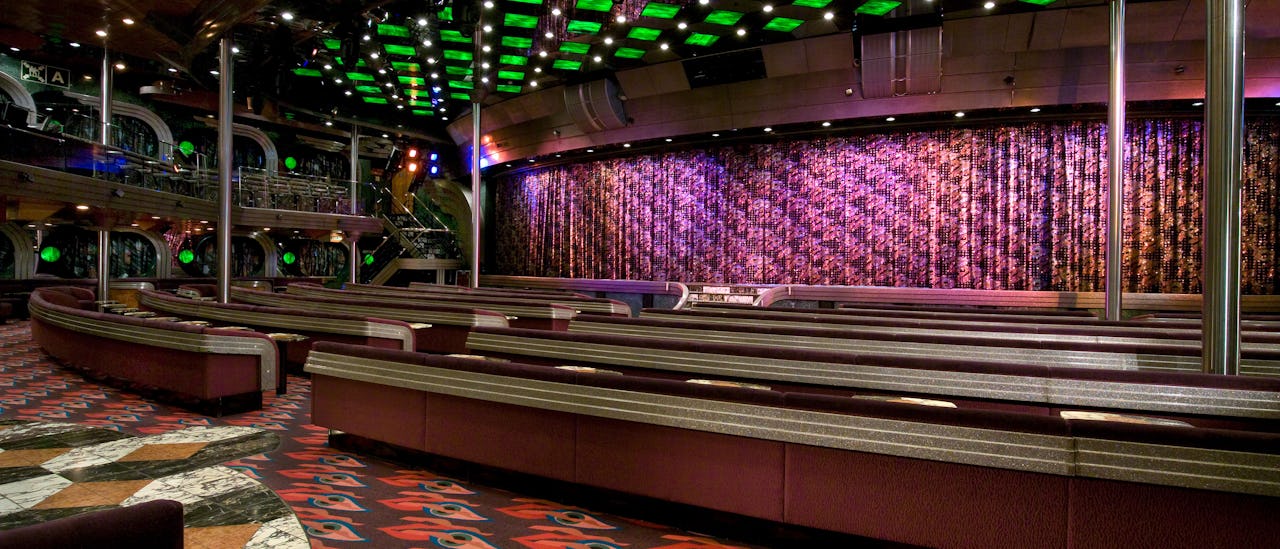 Teatern i väntan på en Las Vegas-inspirerad show