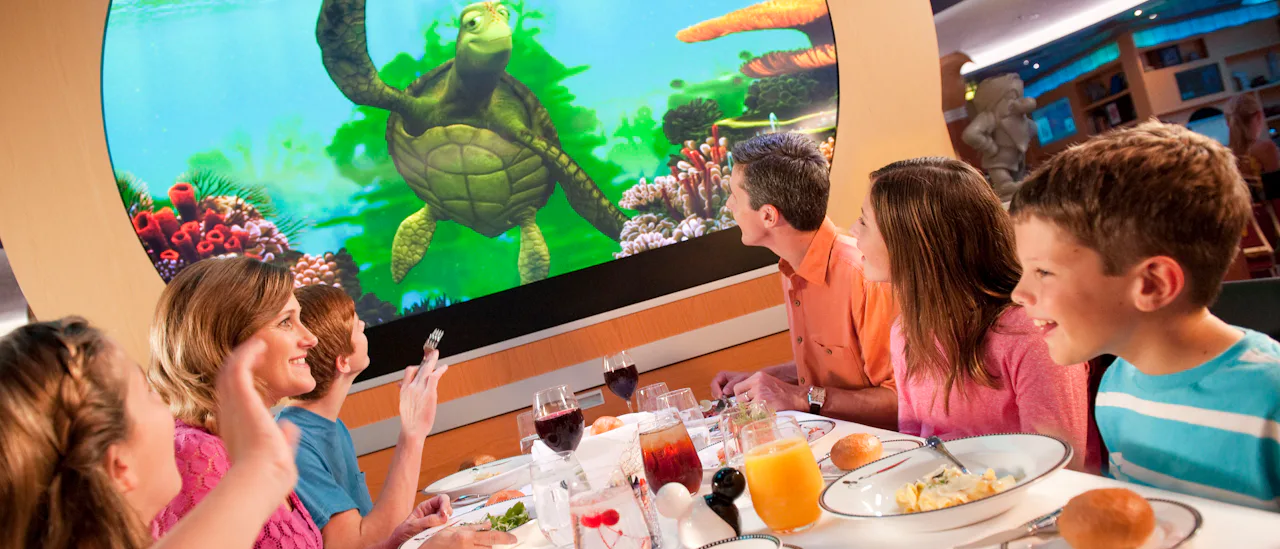 På restaurangen Animatos´s Palate får du en interaktiv middagsshow medan du äter