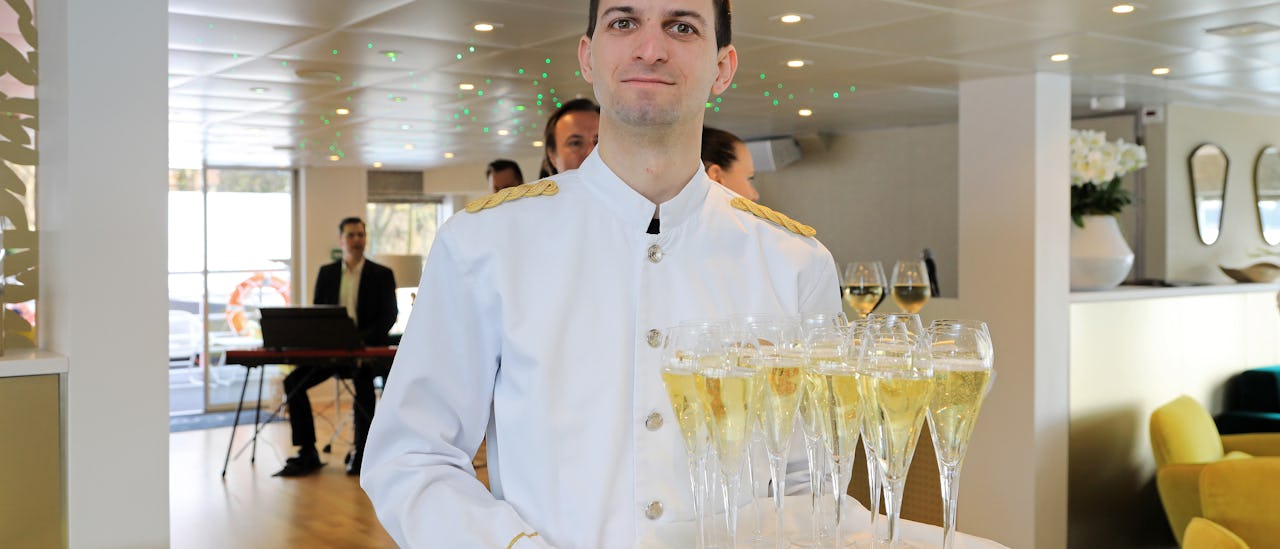 Ett glas champagne?
