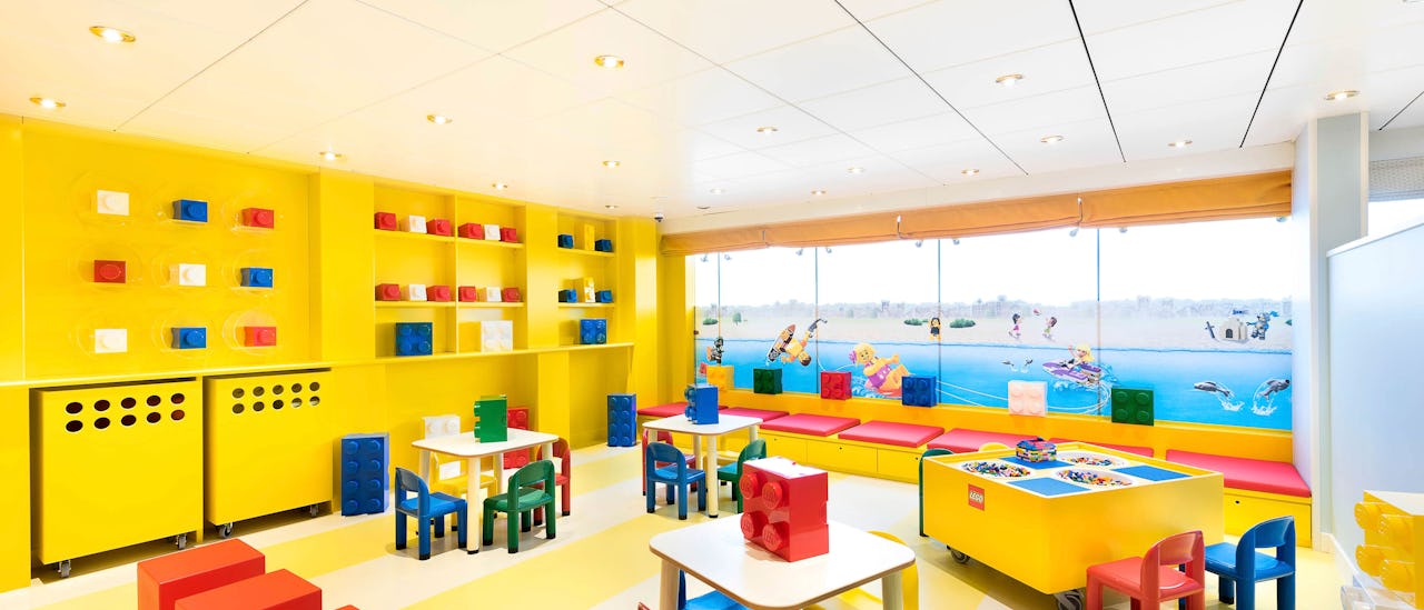 Barn- och ungdomsklubbar i samarbete med Lego ingÄr