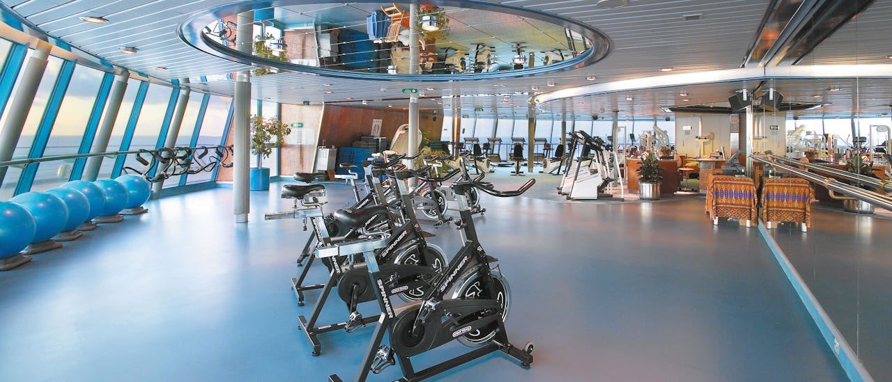 Träna med havsutsikt