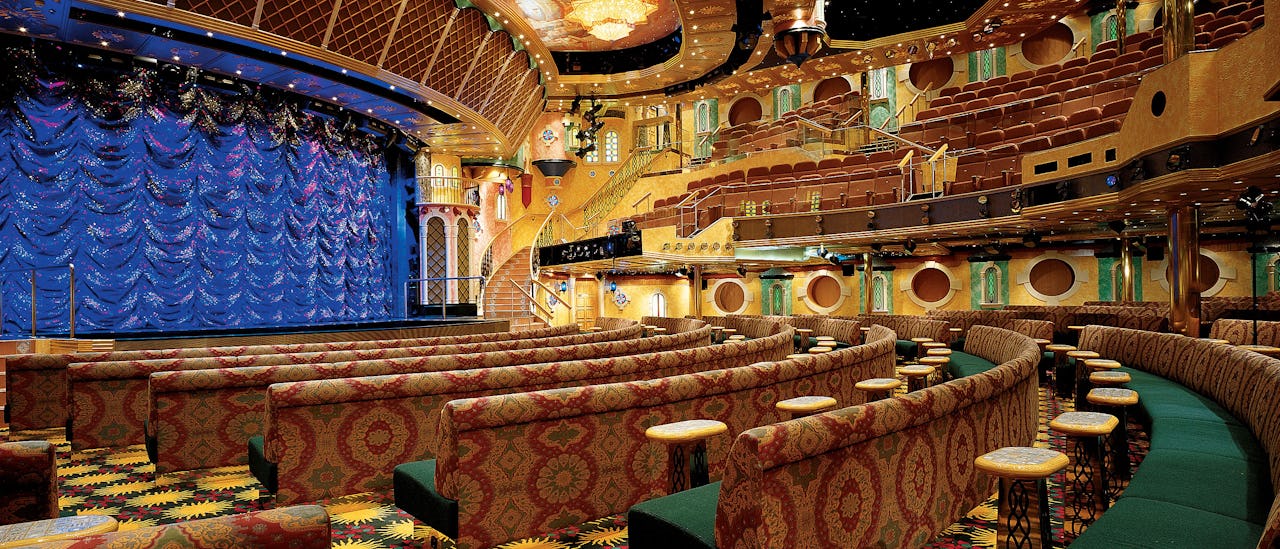 Teatern i väntan på en Las Vegas-inspirerad show