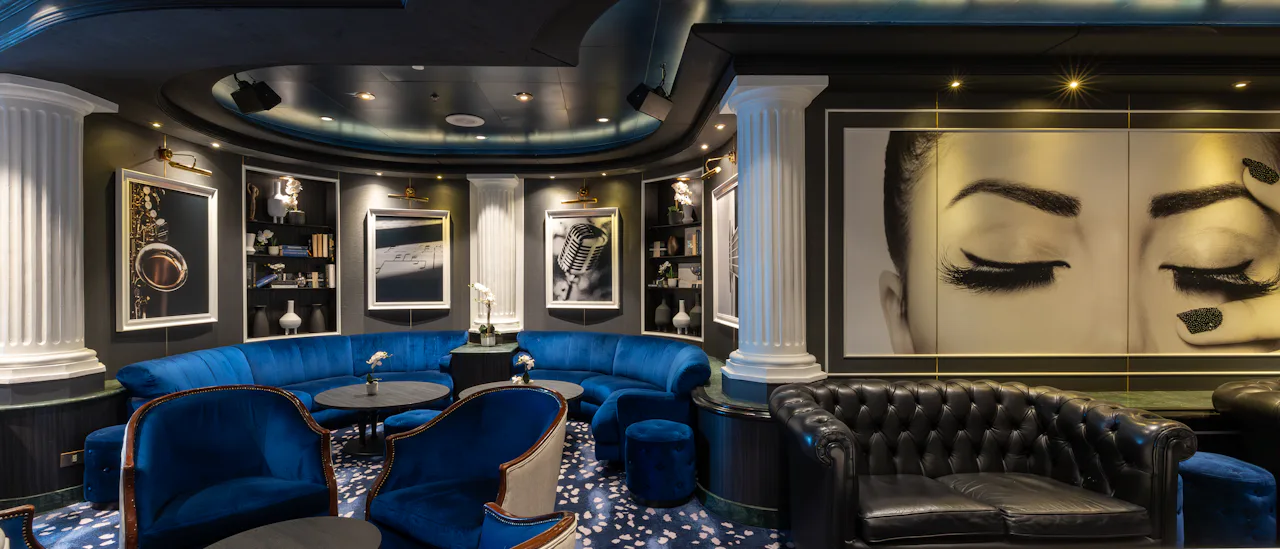 The Piano bar