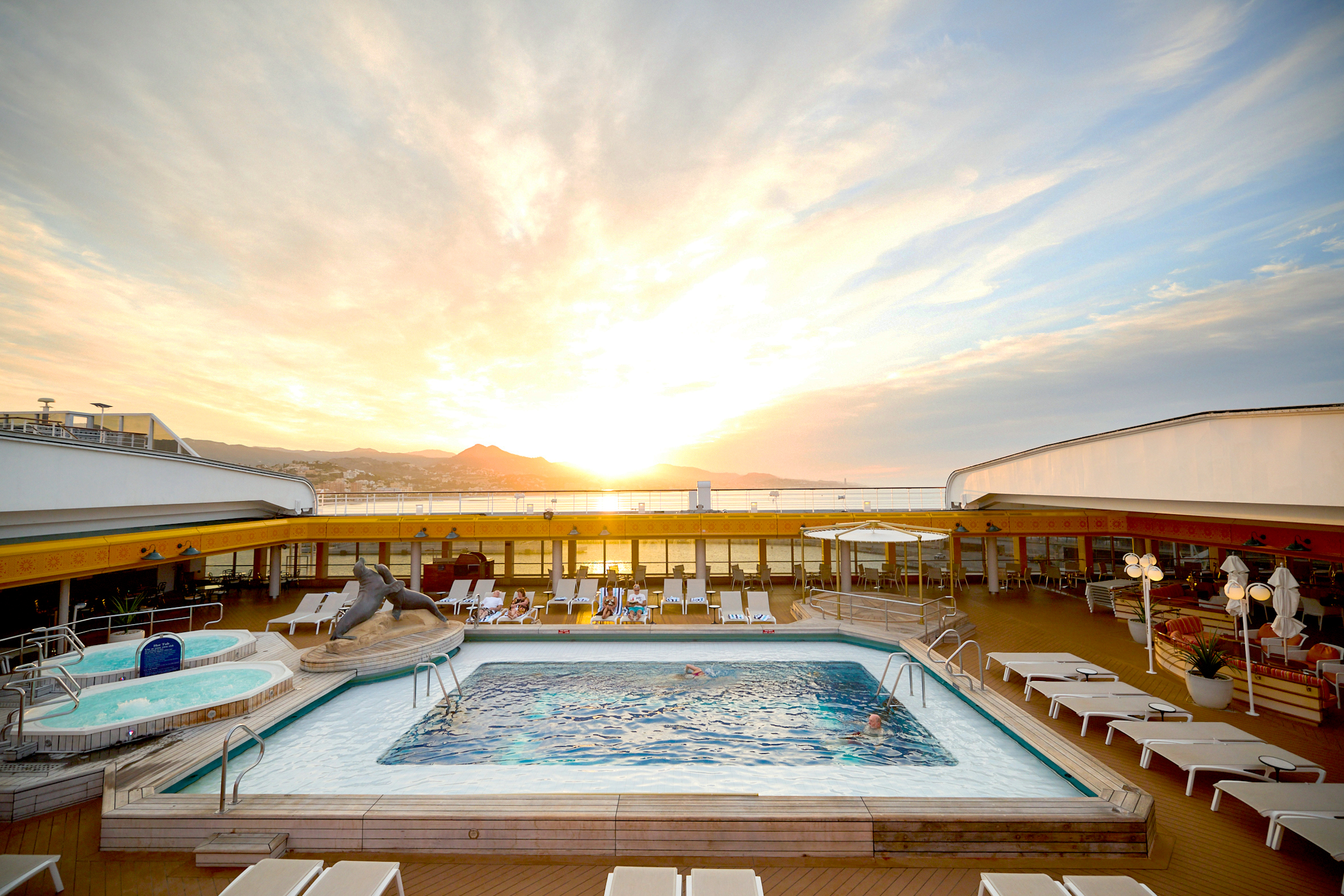 Borealis pool