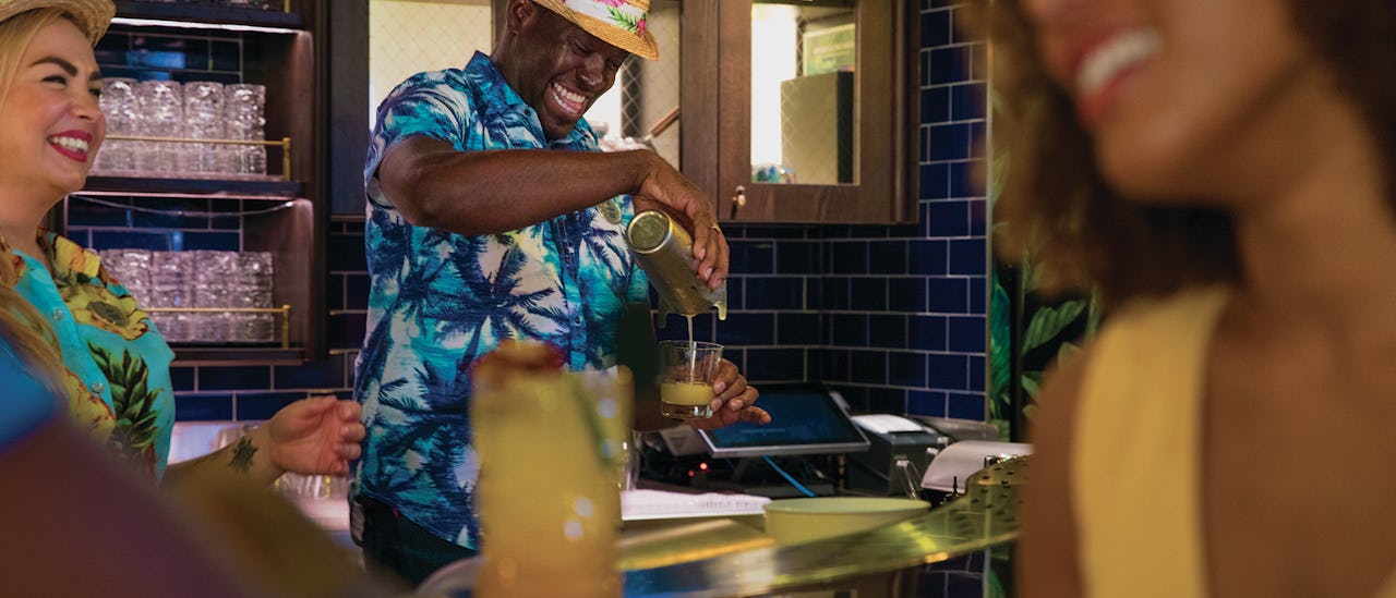 Karibiska vibbar i poolbaren