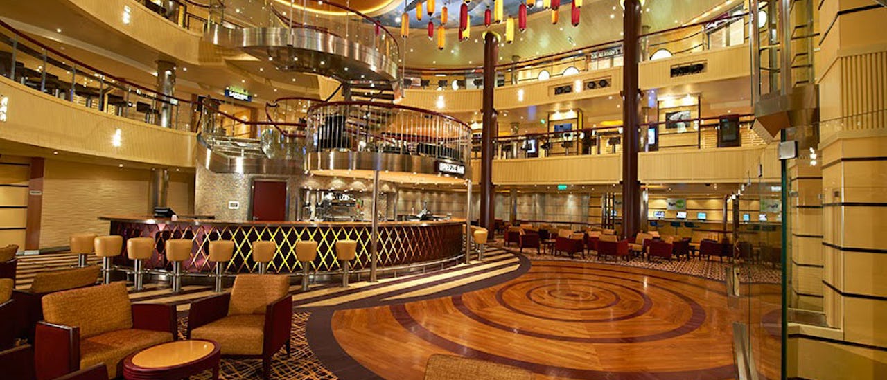 Atriet – Carnival Breeze hjärta