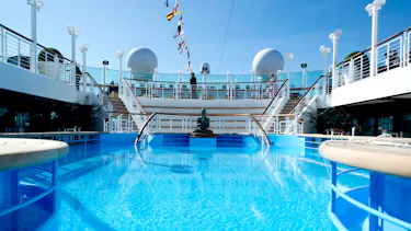 Azura, Kanarieöarna