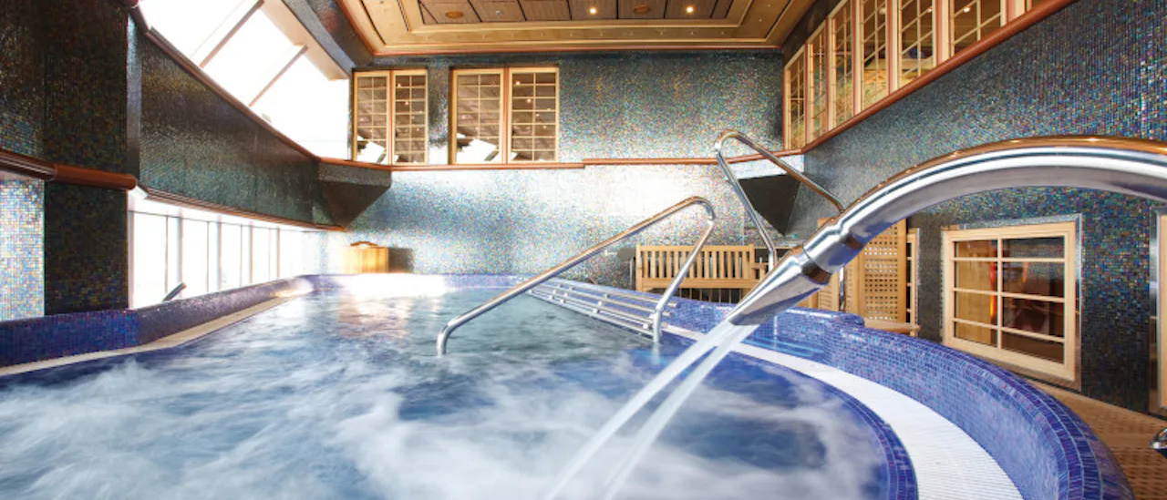 Hydroterapipoolen på Cloud 9 Spa