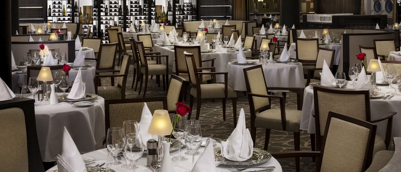 Amphora serverar en meny med gourmet specialiteter och lokala rätter