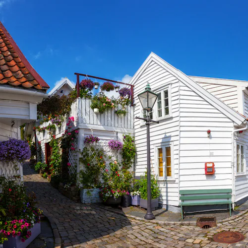 Kryssning från Bergen – Kirkenes t/r