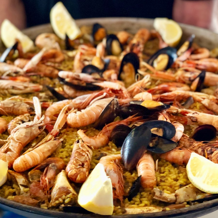 Upplev Spaniens nationalrätt, Paella!