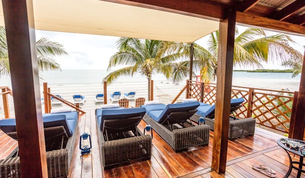 Koppla av i en privat Cabana på Harvest Caye