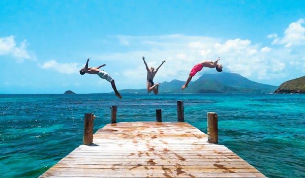 Med sina vackra stränder, spännande mat, färgrika kolonialstäder och rika kulturtraditioner från hela världen lockar Karibien och dess härliga öar besökare från hela världen.