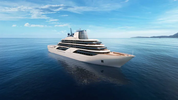 Four Seasons Yacht