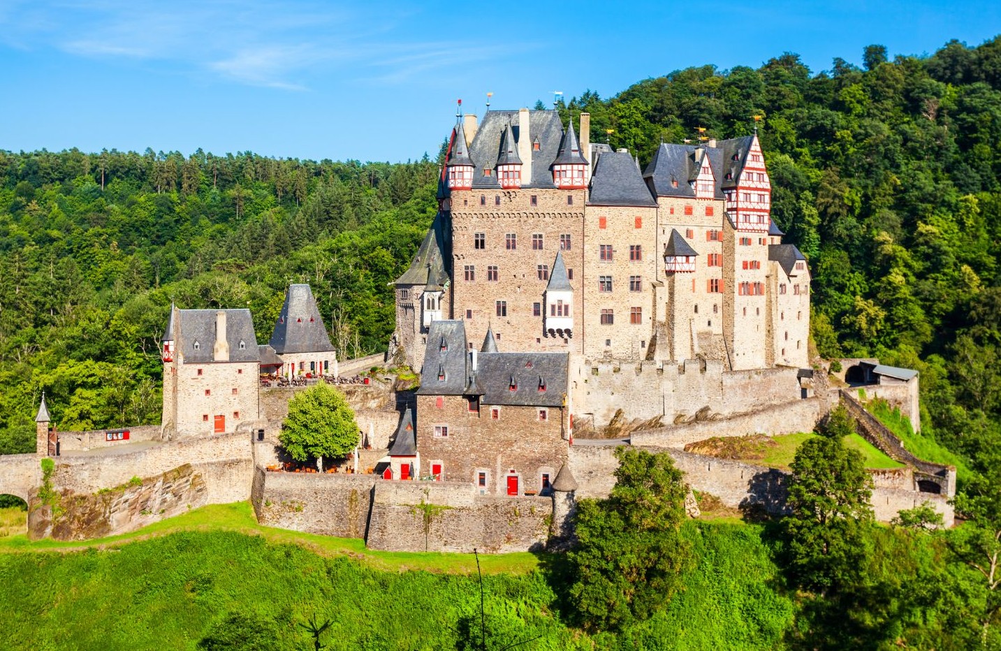 Eltz castle