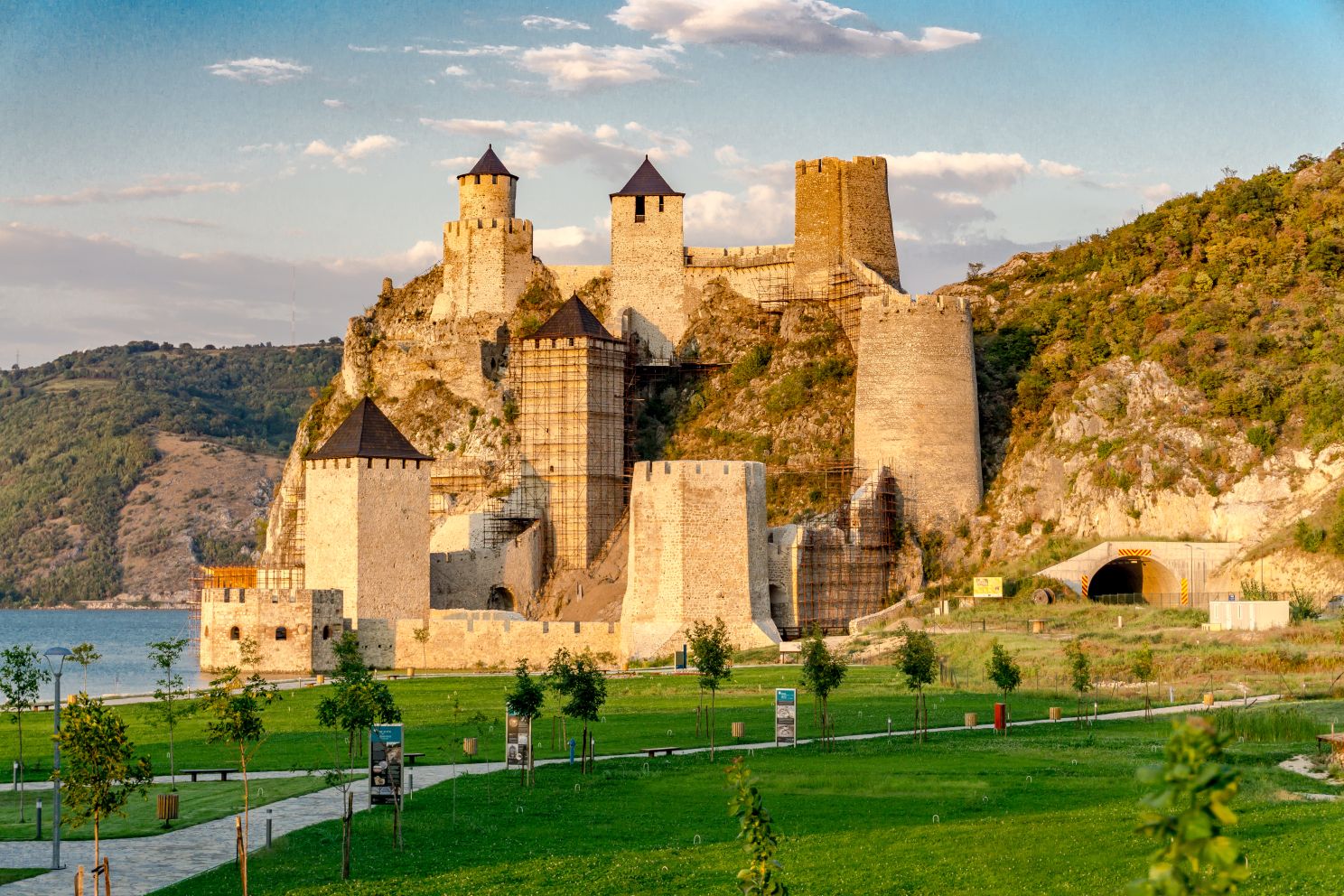Golubac