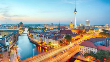 Flodkryssning på Elbe från Hamburg till Berlin